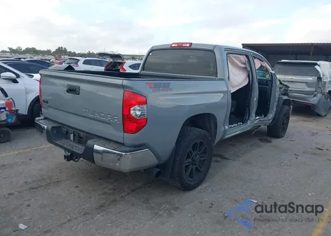 2018 Toyota Tundra Sr5 5.7L V8 из США, поврежденный, VIN 5TFDW5F16JX773318